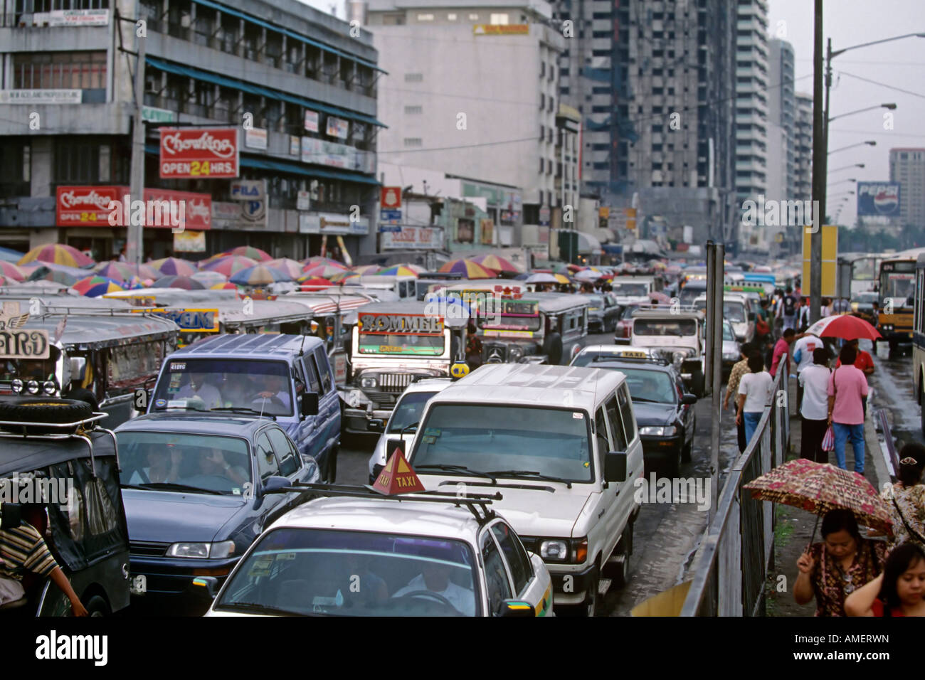 17 Engrossing Things to Do When Stuck in a Traffic Jam